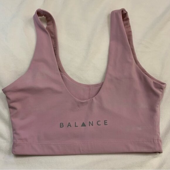 Balance Athletica Vitality Light Purple Pink Sports Bra Medium - Picture 2 of 5